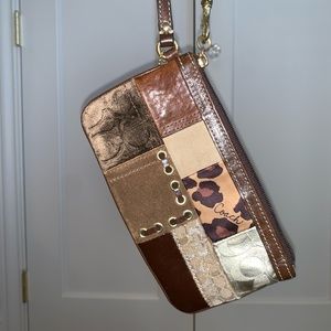 🔥SALE🔥 Coach Patchwork Vintage Wristlet
